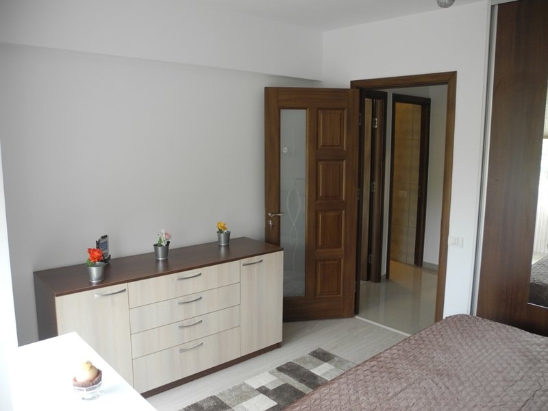 Unirii, Cantemir, stradal, vedere spate,1min metrou,5min parc